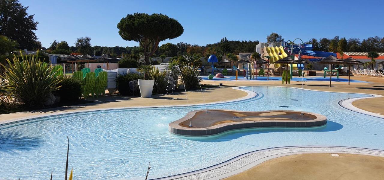 Mobilhome 2Ch Climatise-Terrasse Fermee-4 Velos-Camping 4 Etoiles Les Charmettes Les Mathes Zewnętrze zdjęcie