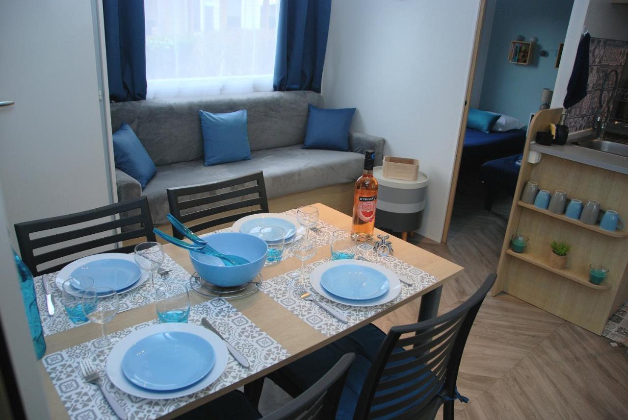Mobilhome 2Ch Climatise-Terrasse Fermee-4 Velos-Camping 4 Etoiles Les Charmettes Les Mathes Zewnętrze zdjęcie